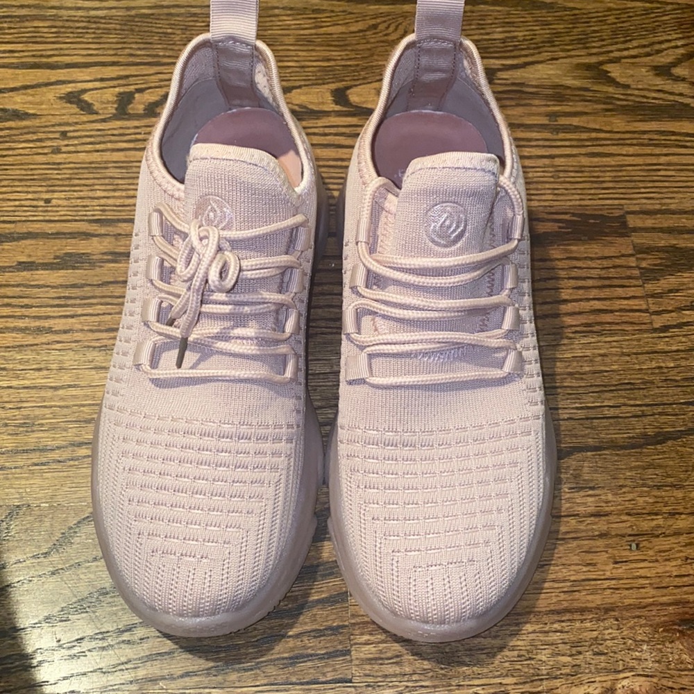 Apana Womens Athletic Shoes